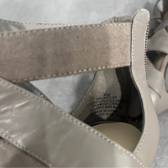 Nine West Tan Strappy Heeled Sandals 8.5 - Picture 4 of 7